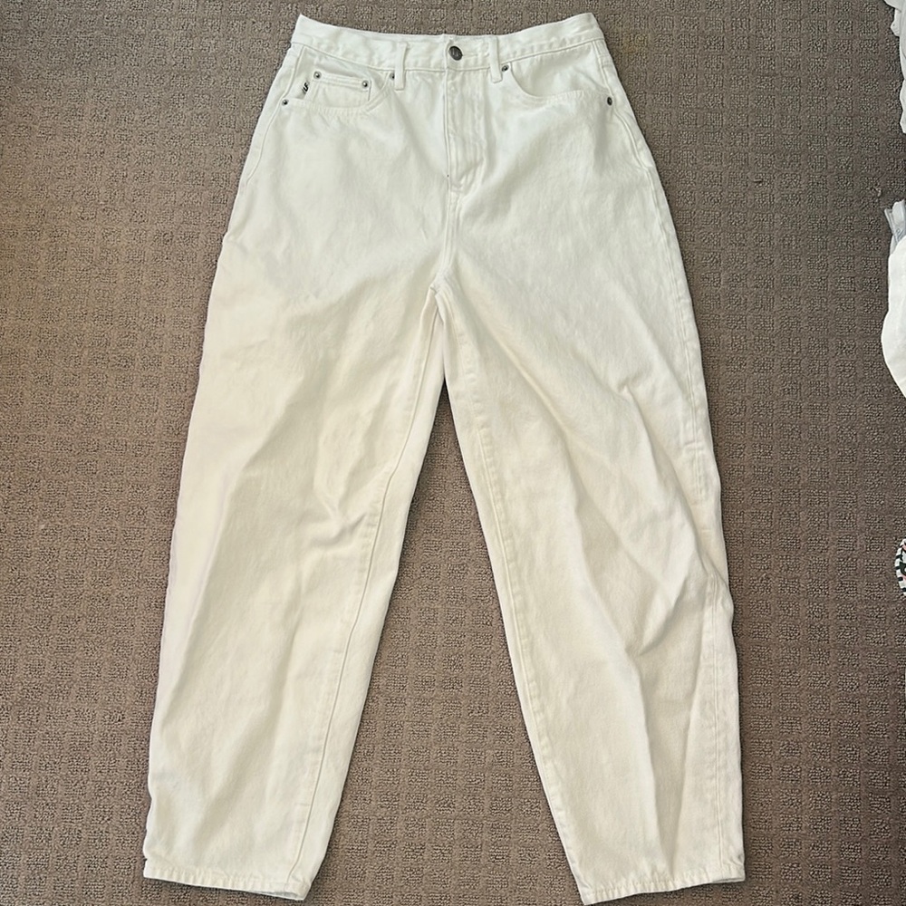 Lovers & Friends Barrel White High-Waisted Jeans